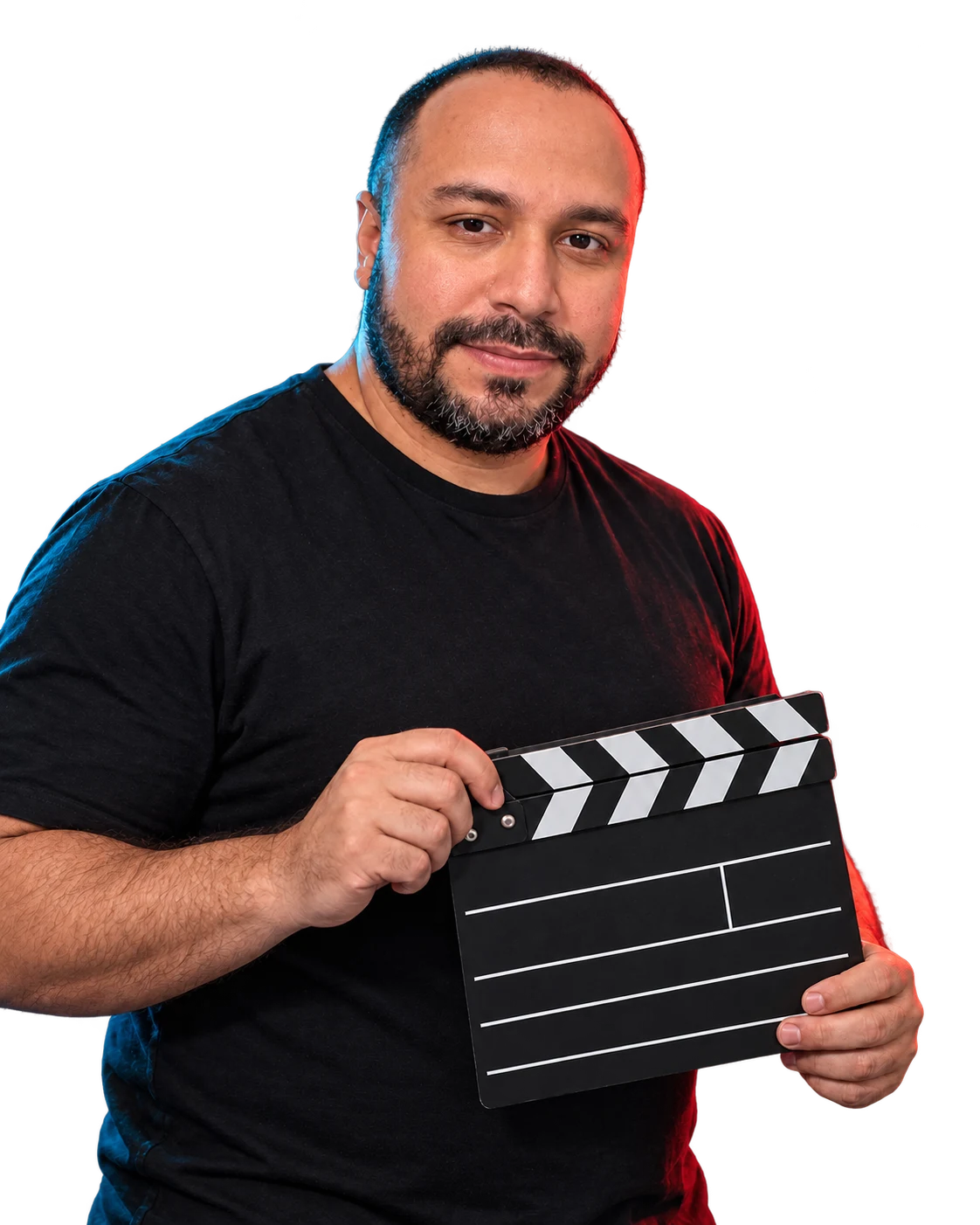 Eli com uma claquete de cinema